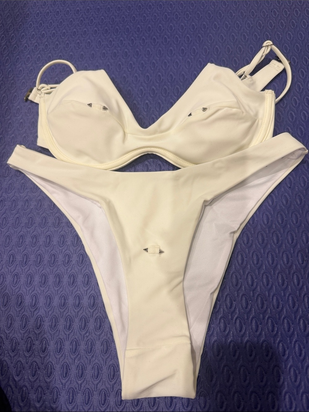 Off white bikini - NEW, swimwear